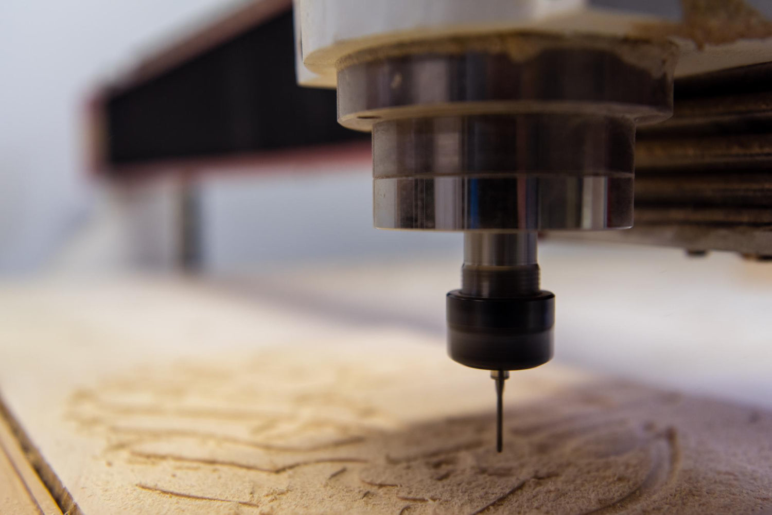 Wie moderne CNC-Technik das Handwerk effizienter macht